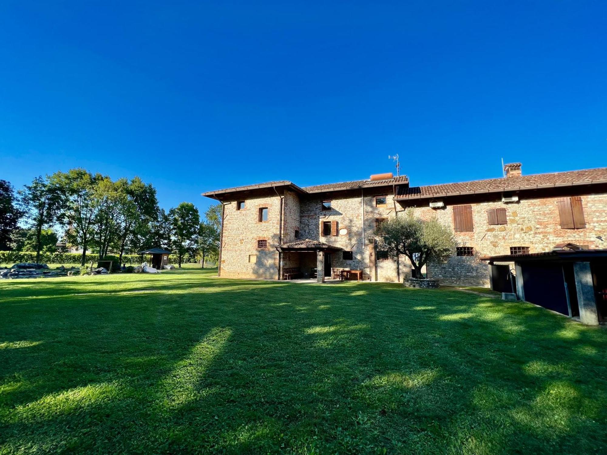 Villa Saten Pavia d'Udine Exteriör bild