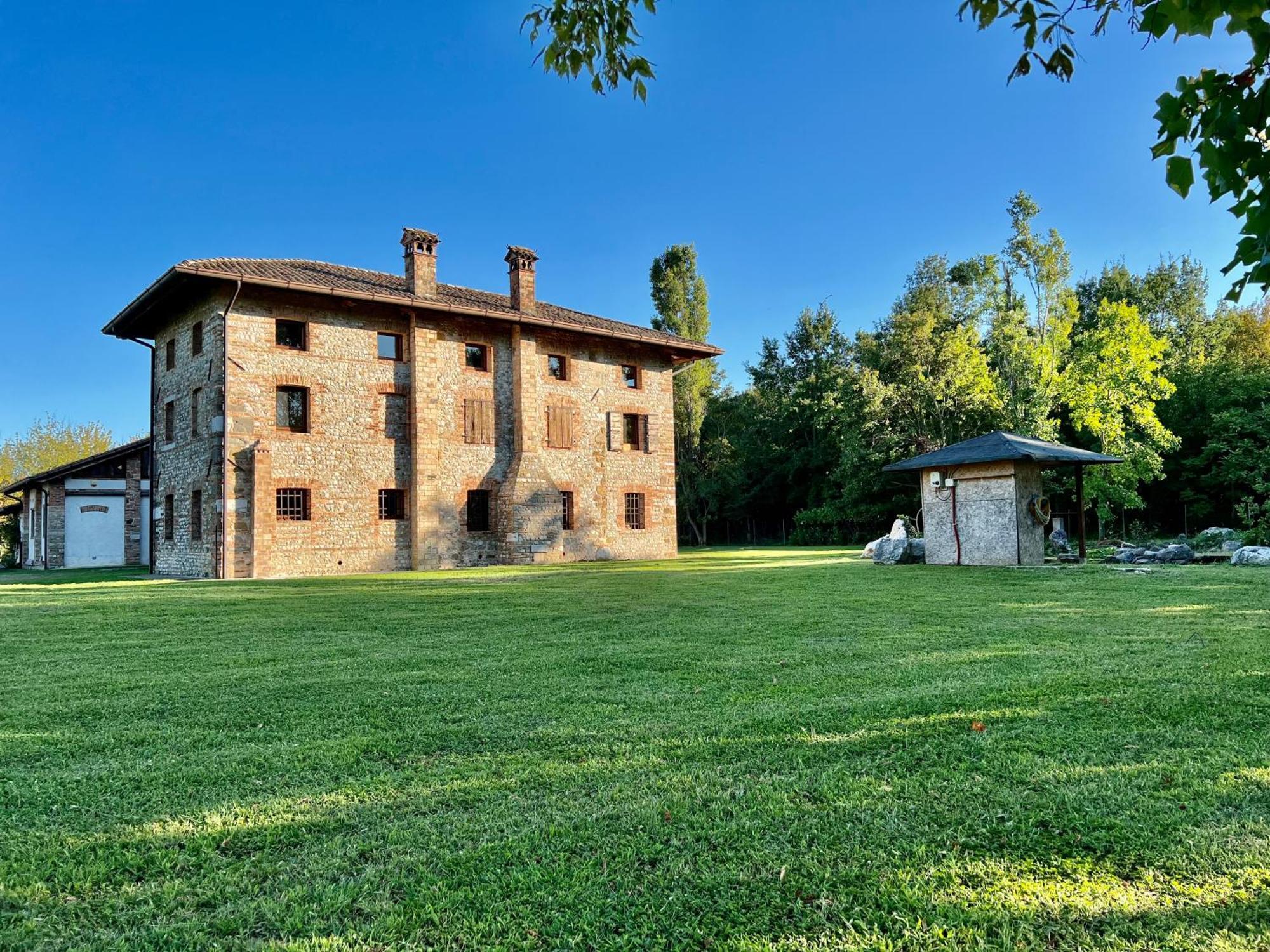 Villa Saten Pavia d'Udine Exteriör bild
